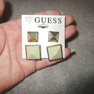 NEW Guess 2 PACK Pierced EARRINGS Post PYRAMID Stud SQUARE Pave GOLDTONE On Card